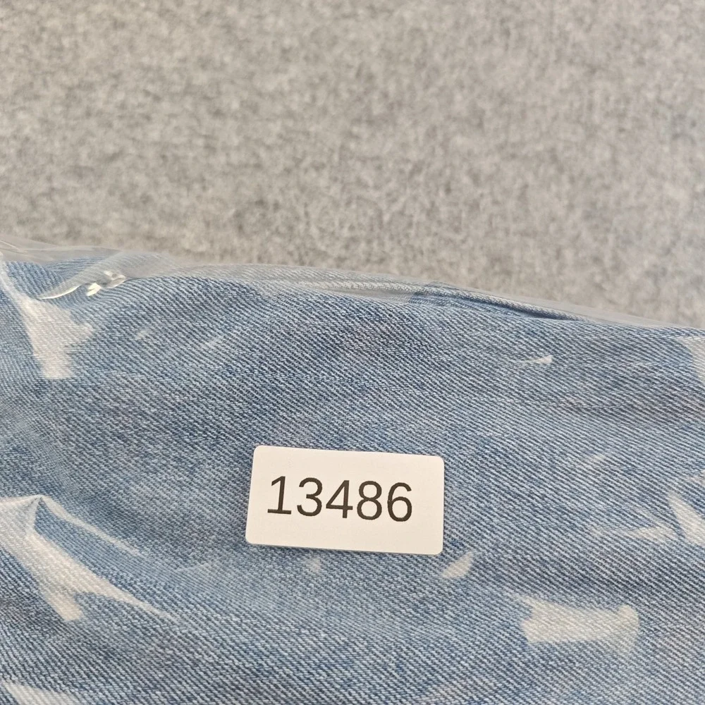 Levis this item